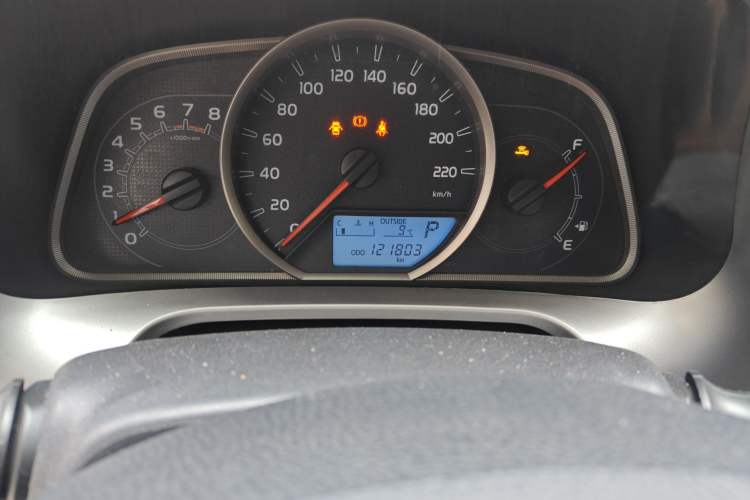 Used Toyota RAV4 2016 2.0L CVT Two-Wheel Drive Comfort Edition China V Standard
