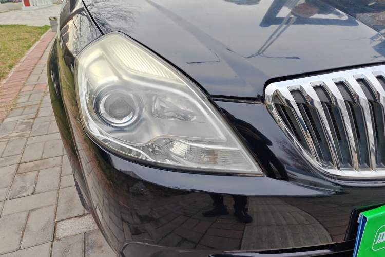 Used Buick Excelle 2015 1.5L Manual Classic Trim
