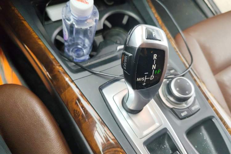 Used BMW X5 2011 xDrive35i Luxury Model Gear Lever