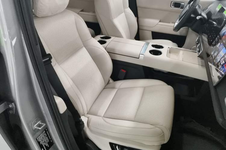 Used Li Auto L9 2023 Pro Model