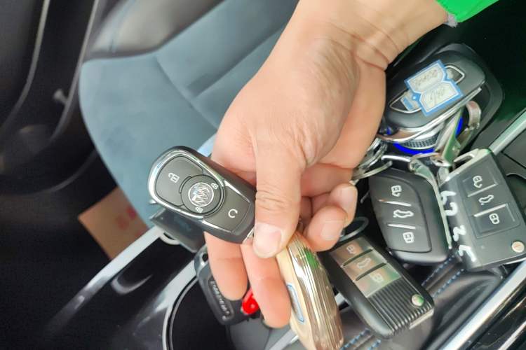 Used Buick Velite 6 2020 Plug-in Hybrid Connected Smart Edition
