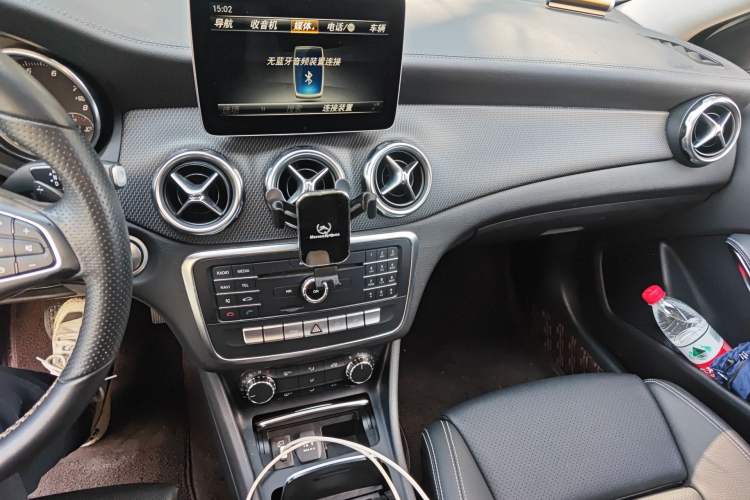 Used Mercedes-Benz GLA 2017 GLA 200 Fashion Model Audio And AC Panel