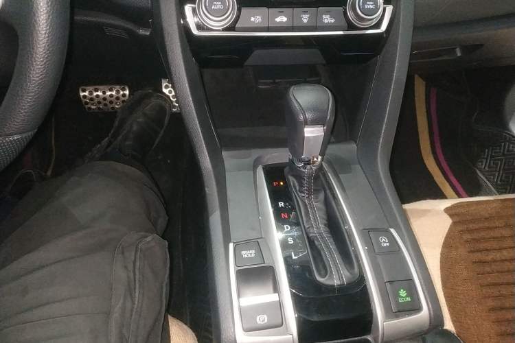 Used Honda Civic 2019 220TURBO CVT Dynamic Edition China VI Emission Standard
