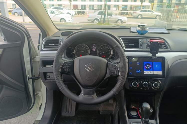 Used Suzuki Alivio 2015 1.6L Automatic Enjoyment Model
