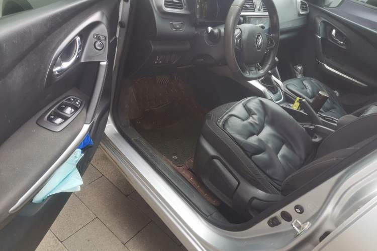 Used Renault Kadjar 2016 2.0L Two-Wheel Drive Comfort Edition
