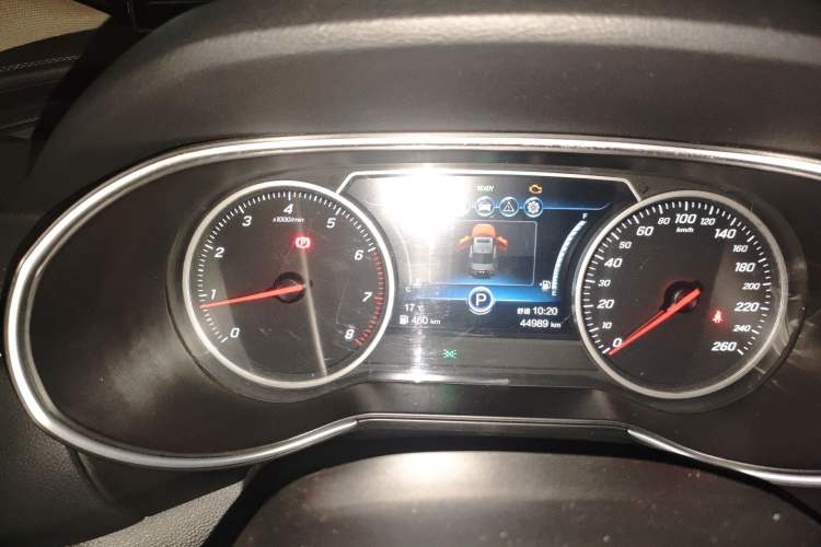 Used Hongqi H5 2020 1.8T Automatic ZhiLian QiYun Edition Instrument Cluster