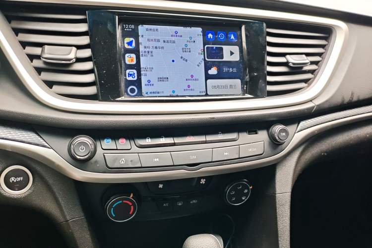 Used Buick GT 2021 Revised Version Flagship 1.5L Automatic Elite Edition Audio And AC Panel