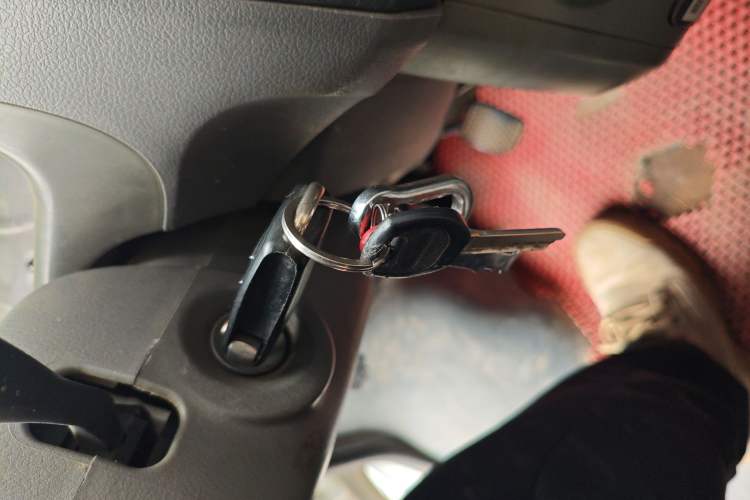 Used Dongfeng Xiaokang V07S 2011 1.0L Base Version AF10-12
