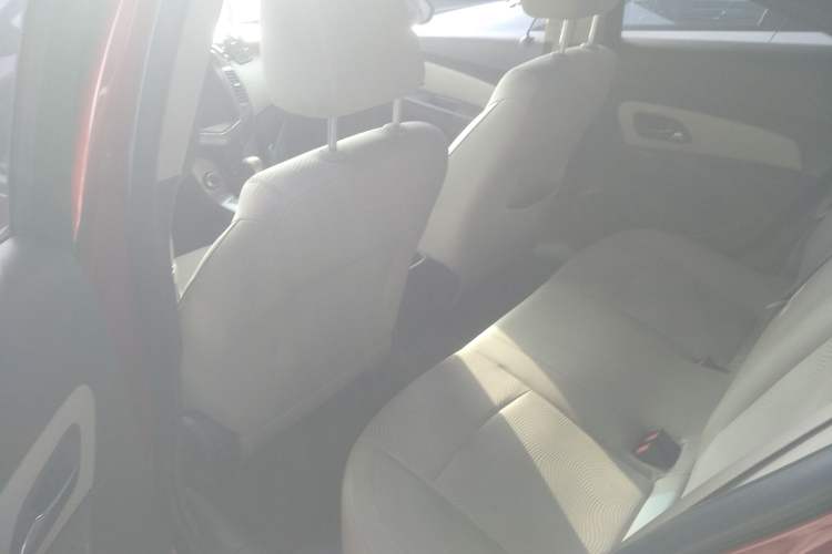 Used Chevrolet Cruze 2015 1.5L Classic SE AT
