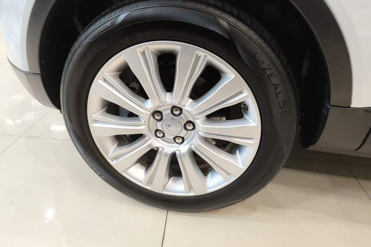 Used Land Rover Range Evoque 2017 2.0T SE Smart Glow Edition
