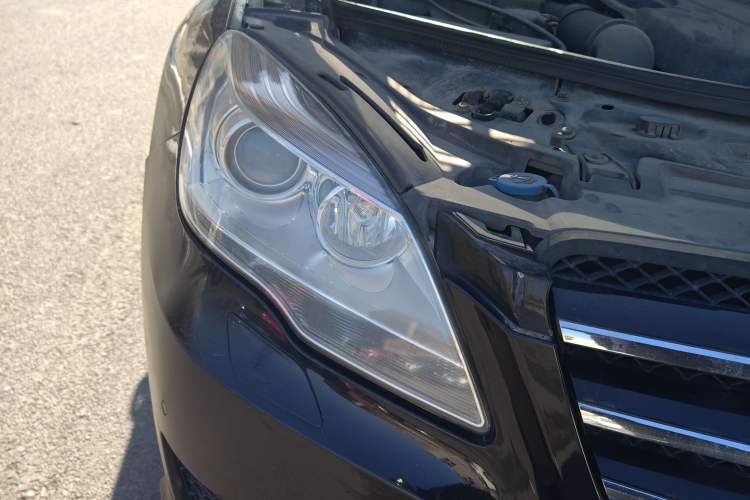 Used Mercedes-Benz R-Class 2010 R 350 L 4MATIC