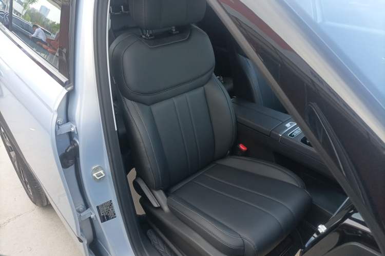 Used Chery Explore 06 C-DM 2024 Luxury Model Right Front Seat