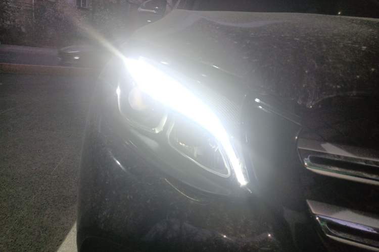 Used Mercedes-Benz GLC 2018 GLC 260 4MATIC Dynamic Edition Right Front Headlight