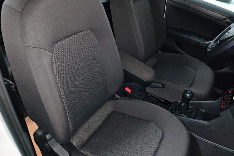 Used Volkswagen Jetta 2019 Dream Edition 1.5L Manual Fashion Version Right Front Seat