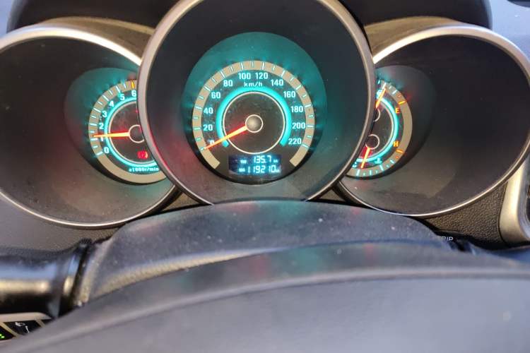 Used CHANGAN Eado 2012 1.6L Manual Luxury Model China IV Standard
