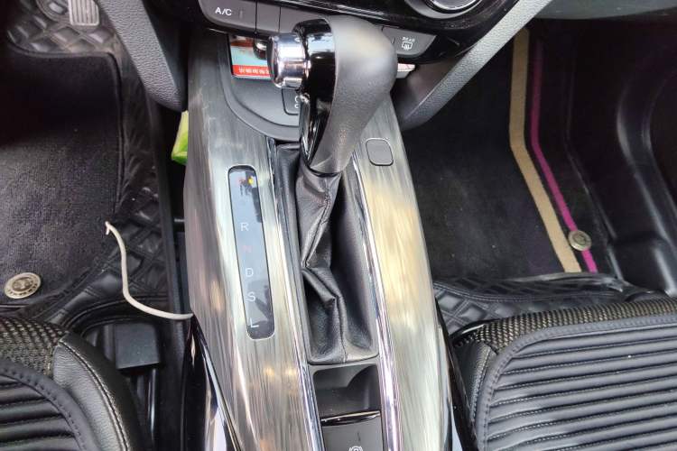 Used Honda XR-V 2017 1.8L EXi CVT Comfort Version
