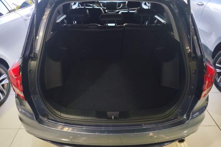 Used Honda Jade 2017 1.8L automatic Comfort version 5 seats
