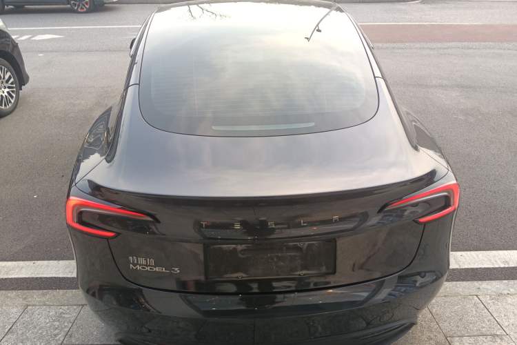 Used Tesla Model 3 2023 Rear-Wheel-Drive Version
