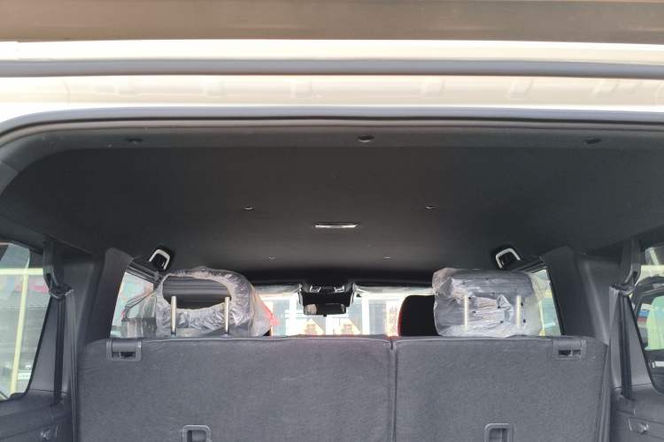 Used 212 T01 2024 2.0T Mechanic