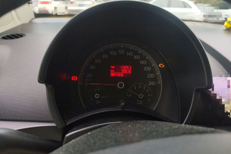 Used Volkswagen Beetle 2010 1.6 AT
