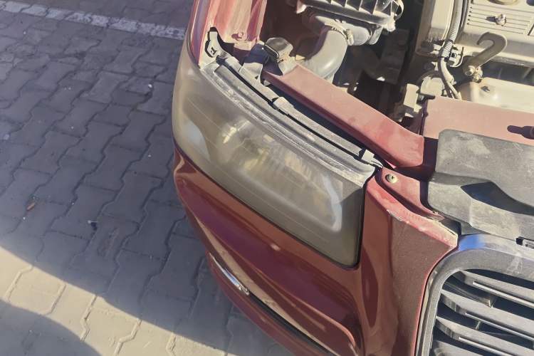 Used Yema F10 2011 1.5L Luxury Model Right Front Headlight