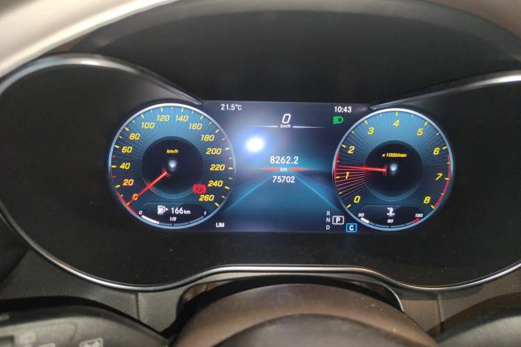 Used Mercedes-Benz GLC 2020 Facelift GLC 260 L 4MATIC Luxury Edition
