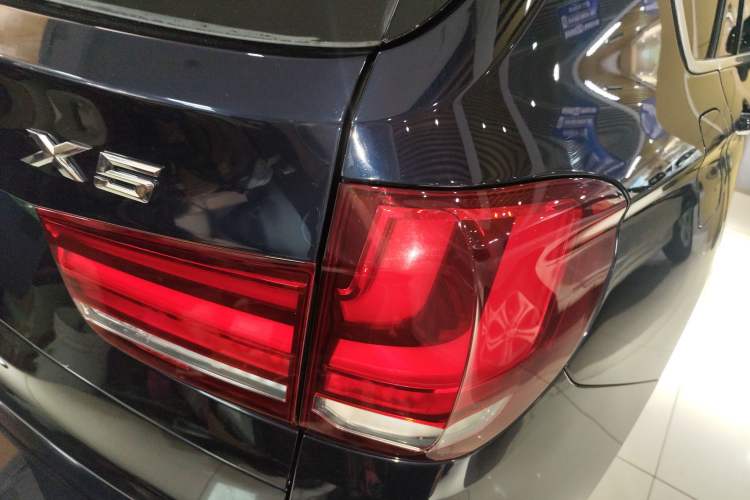 Used BMW X5 2015 xDrive28i