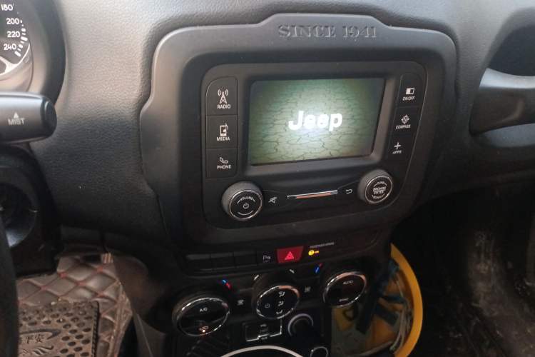 Used Jeep Renegade 2017 180T Automatic Jingneng Edition
