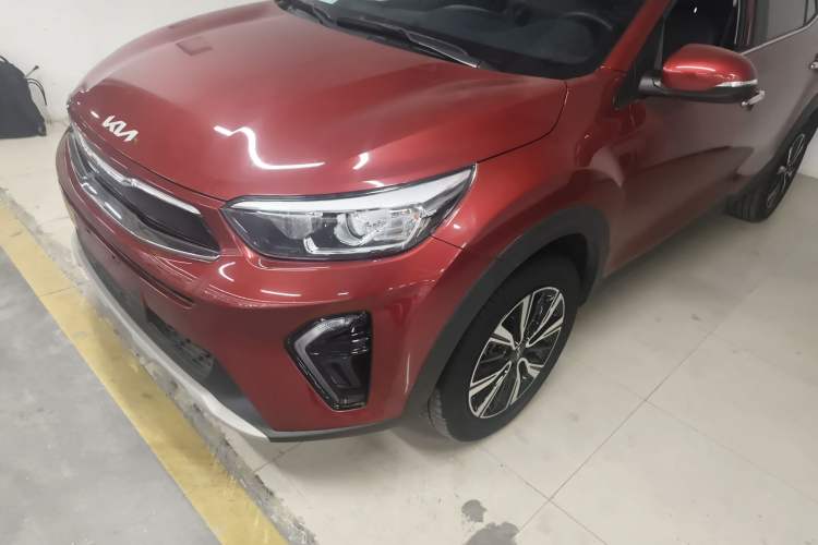 Used Kia kx1 Stonic 2021 1.4L CVT Fun Edition Left Front Headlight