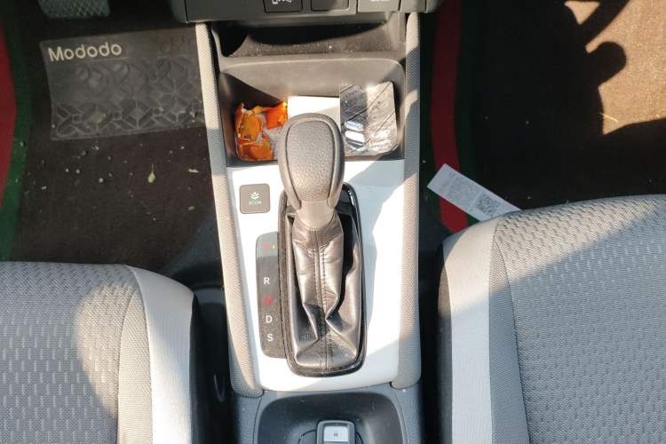 Used Honda LIFE 2021 1.5L CVT CRO-SS Fun Edition