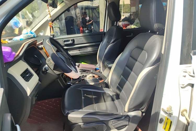 Used Wuling Hongguang PLUS 2019 1.5T Manual Luxury 7-Seater