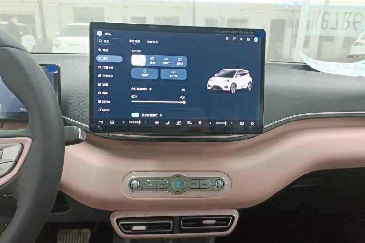 Used BYD Seagull 2025 Smart Drive Version 305 km Freedom Edition Audio And AC Panel