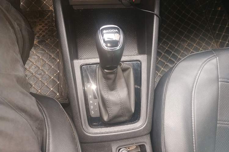 Used Skoda Kamiq 2024 1.5L Automatic Power Version
