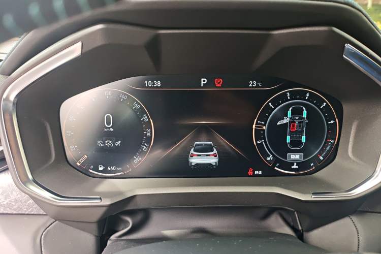 Used Lynk & Co 05 2020 2.0TD Two-Wheel Drive Shine Halo
