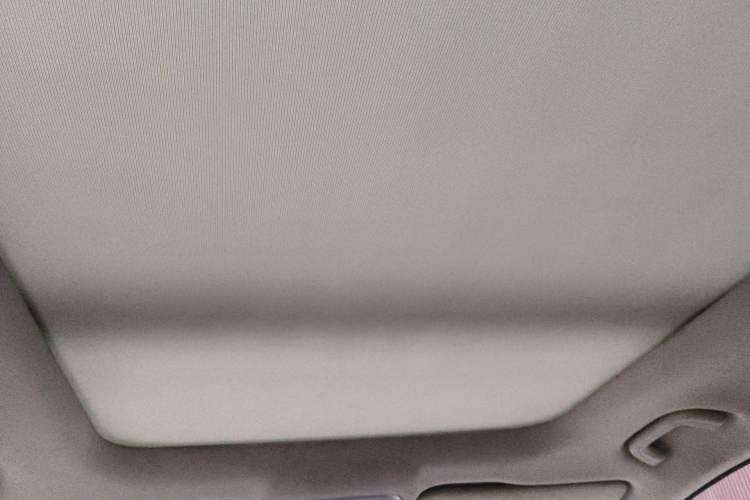 Used Geely Auto Emgrand X7 Sport 2020 1.8TD DCT Two-Wheel Drive Zhiya Model Headliner