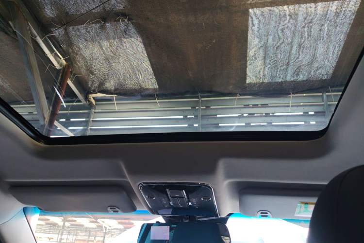 Used JETOUR X70 2023 1.5T DCT Beyond PRO Edition 5-Seater