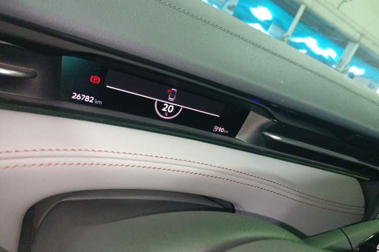 Used Volkswagen ID.7 VIZZION 2024 AIR model Instrument Cluster