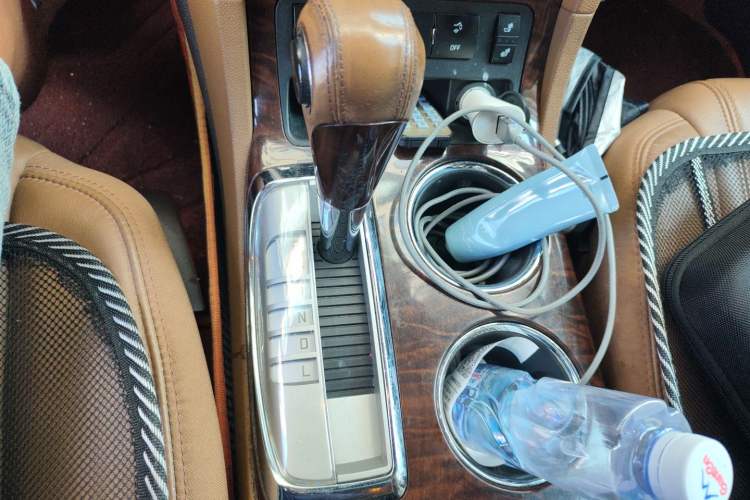 Used Buick Enclave 2014 3.6L Two-Wheel Drive Elite Comfort Version
