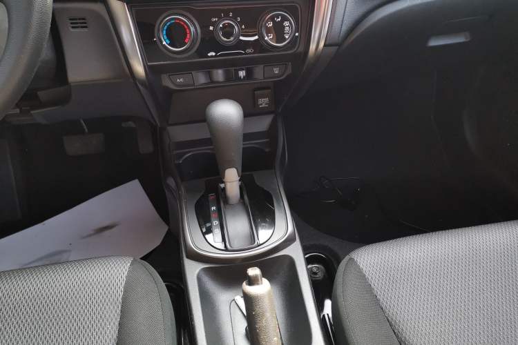 Used Honda Gienia 2017 1.5L CVT Classic Edition
