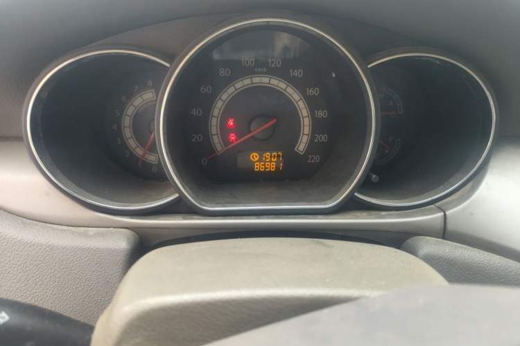 Used JAC Group Heyue 2012 1.5L Manual Luxury Version
