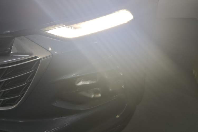 Used Wuling Victory 2020 1.5T CVT Flagship Edition Left Front Headlight