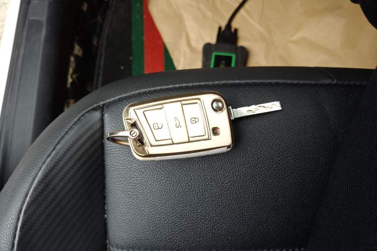 Used Volkswagen T-ROC 2021 280TSI DSG Two-Wheel Drive Comfort Connect Edition Vehicle Key