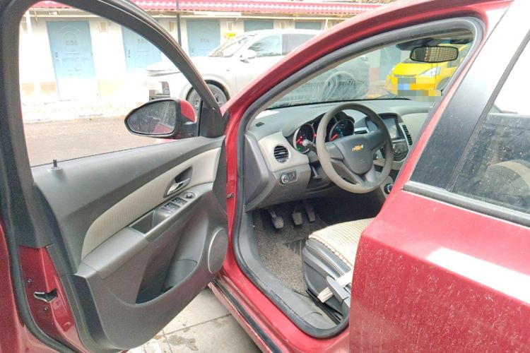 Used Chevrolet Cruze 2013 1.6L SE MT
