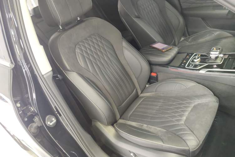 Used Hongqi HS5 2022 Revised Version 2.0T Smart Connect Flagship Edition