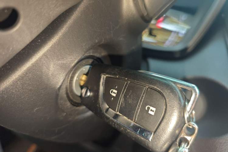 Used Toyota FRONTLANDER 2023 2.0L CVT Elite Edition