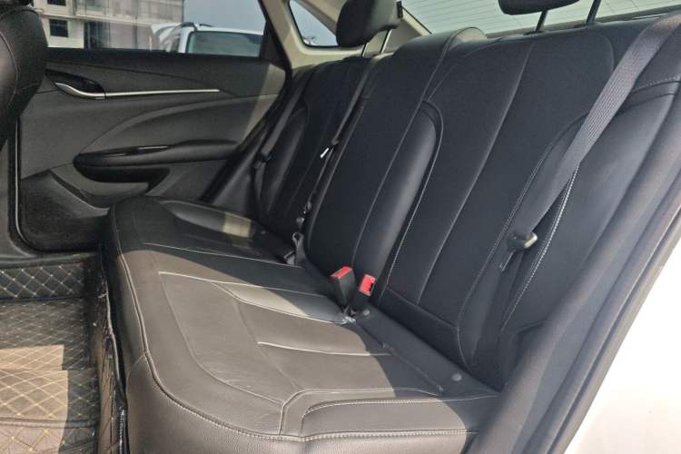 Used Buick GT 2018 18T Automatic Elite Model