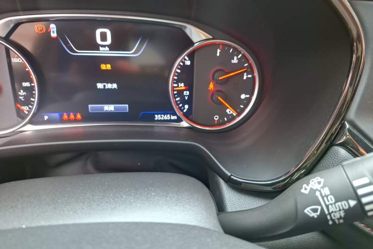 Used Chevrolet Blazer 2020 RS 650T Twin-Clutch All-Wheel Drive 7-Seater Top-Grade Version Odometer Close Up