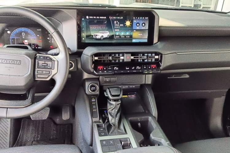 Used Toyota Prado 2024 2.4T All-Terrain TX Version 5 Seats
