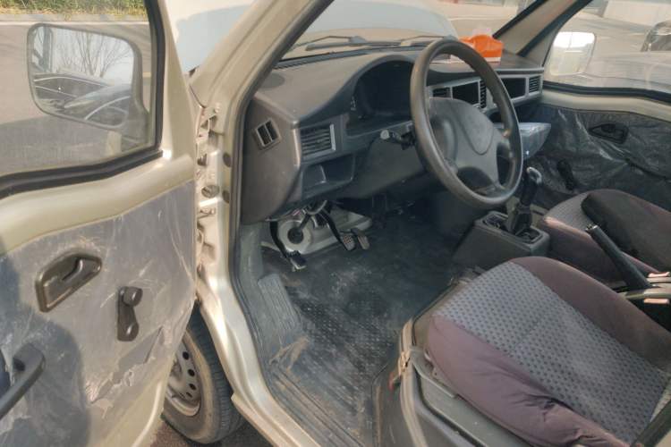 Used Wuling Zhiguang 2013 1.0L Practical Version