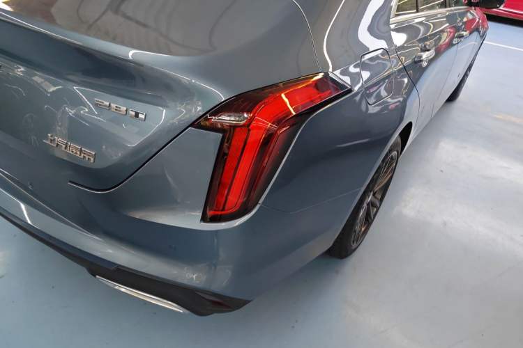 Used Cadillac CT4 2023 28T Luxury Version
